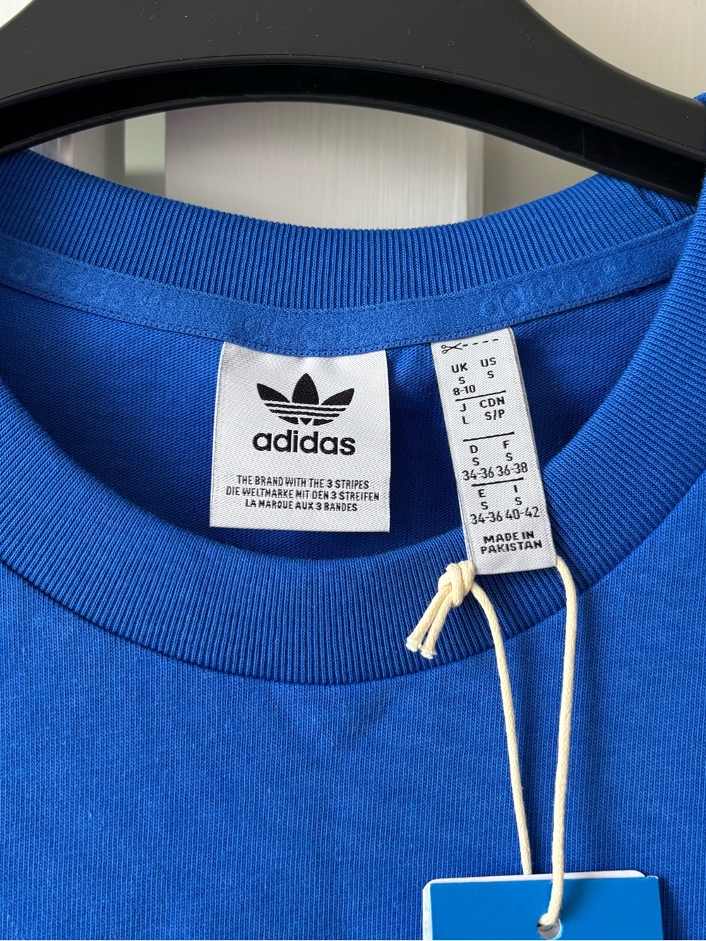 Women’s Adidas Cropped T-Shirt Size Small - Picture 2 of 4